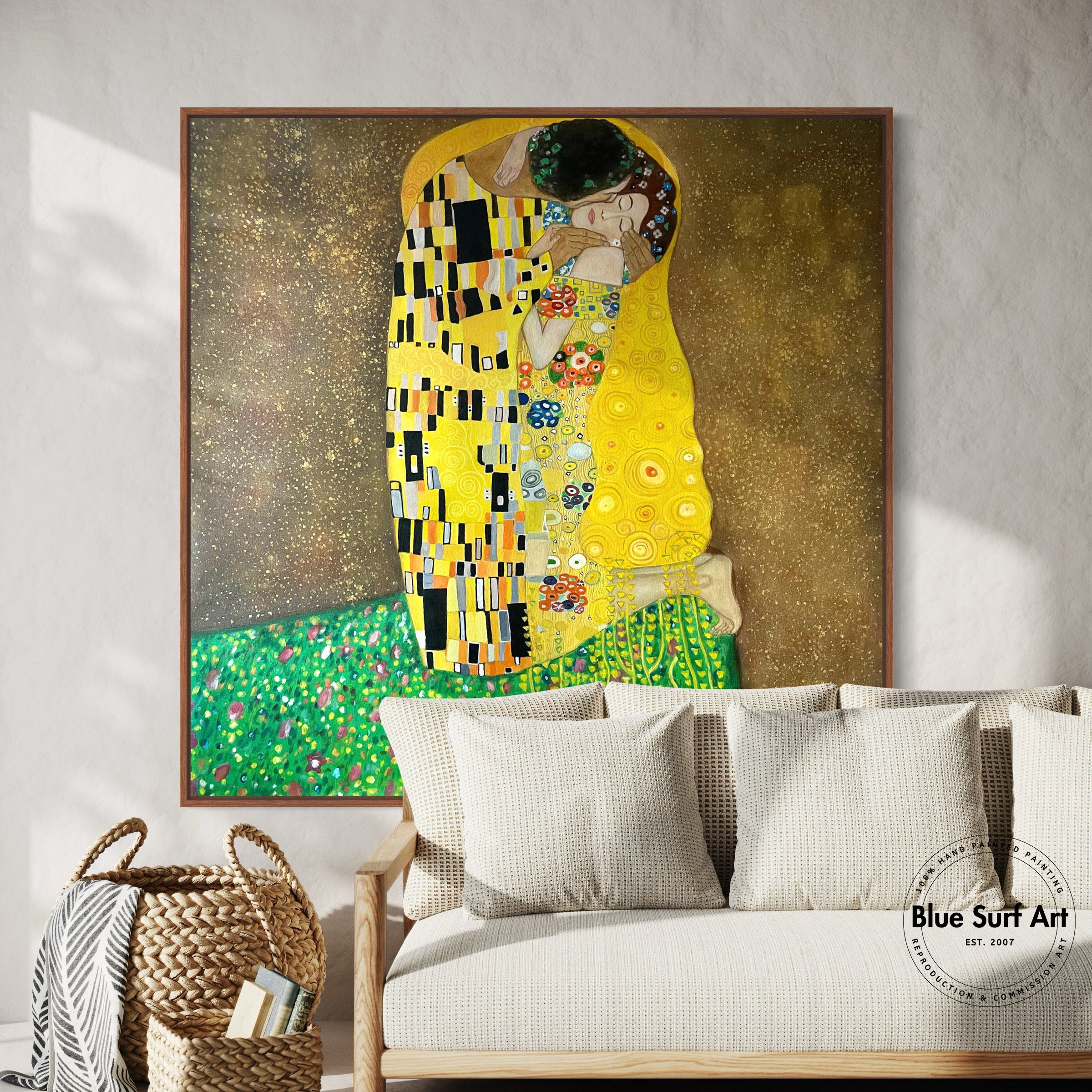 Museum-quality oil painting reproduction of Klimt’s The Kiss